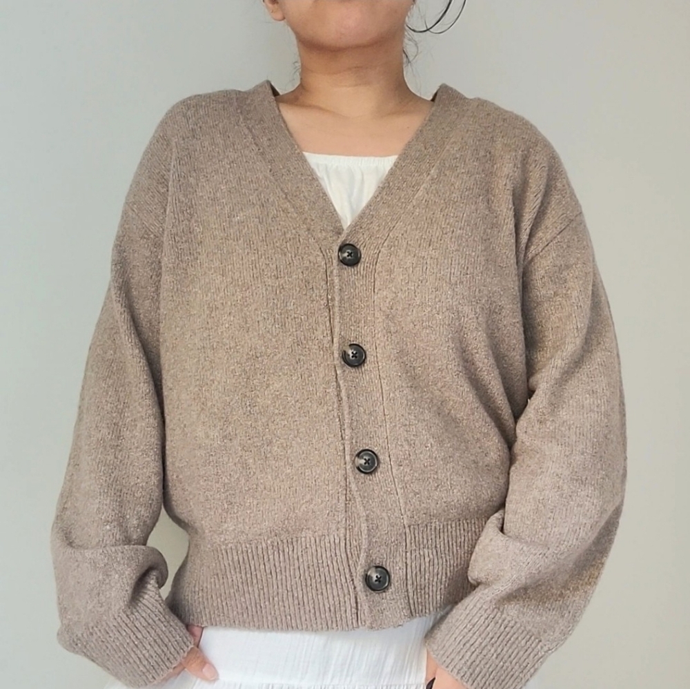 Everlane The Cocoon Cardigan in Plush Cotton in Heather Taupe, S